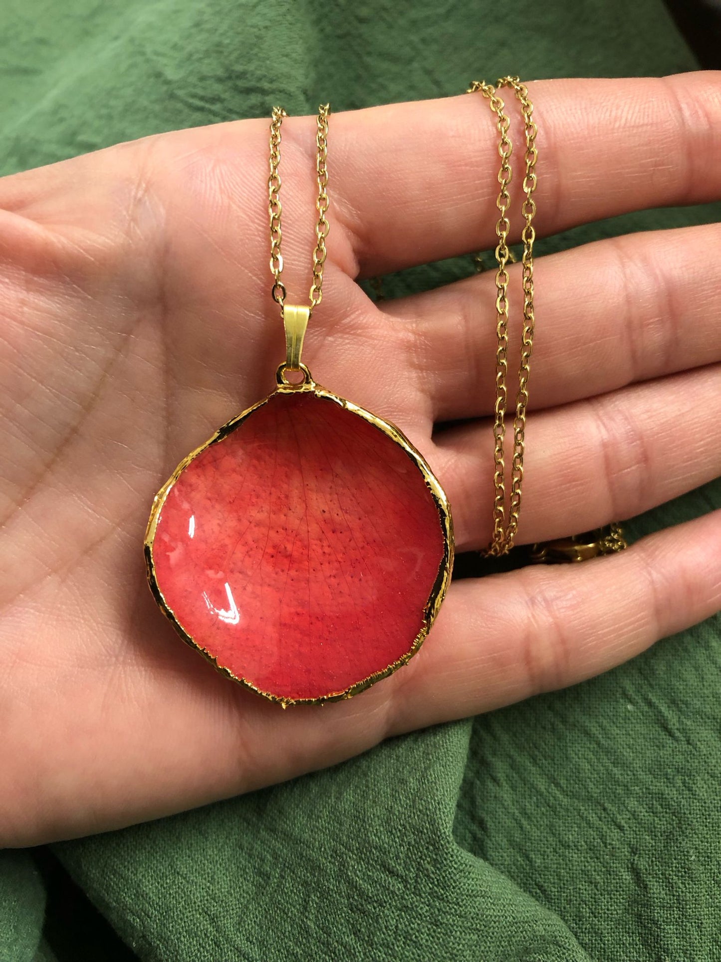 Colgante Pétalo de Rosa coral